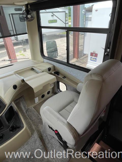 2023 TIFFIN ALLEGRO OPEN ROAD 34PA - Image 22
