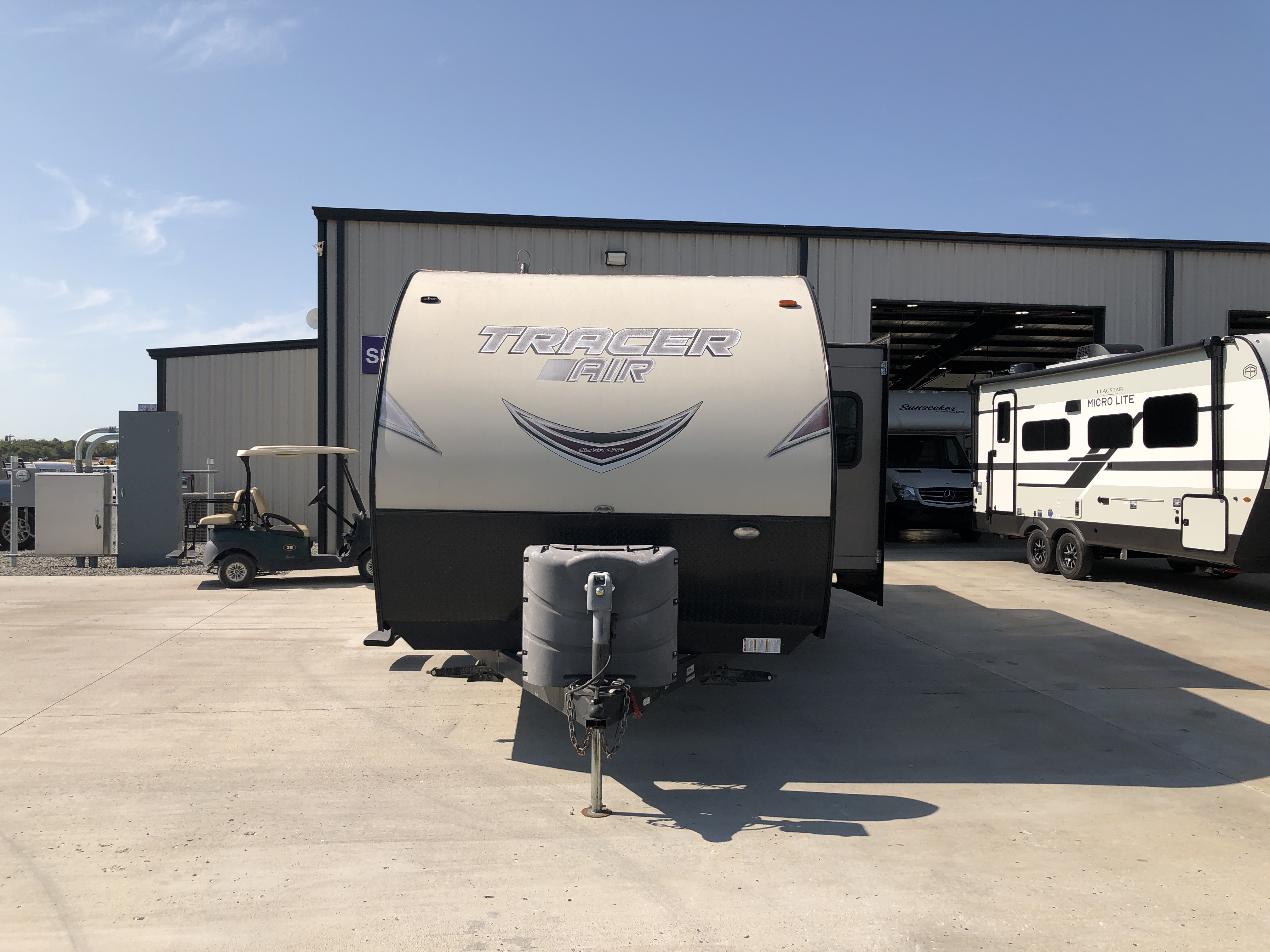 2016 Forest River TRACER 270AIR - Image 2