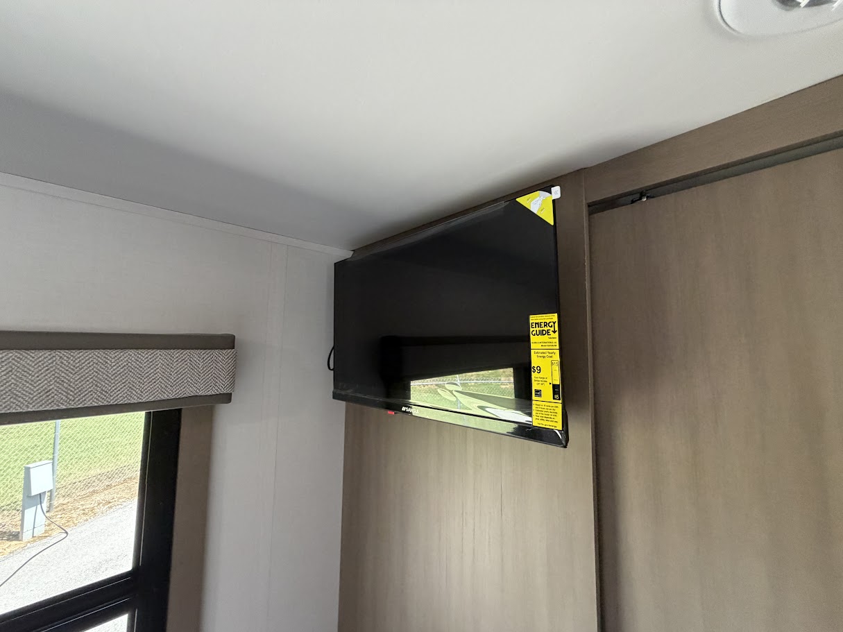 2027 JAYCO GREYHAWK 30Z - Image 38