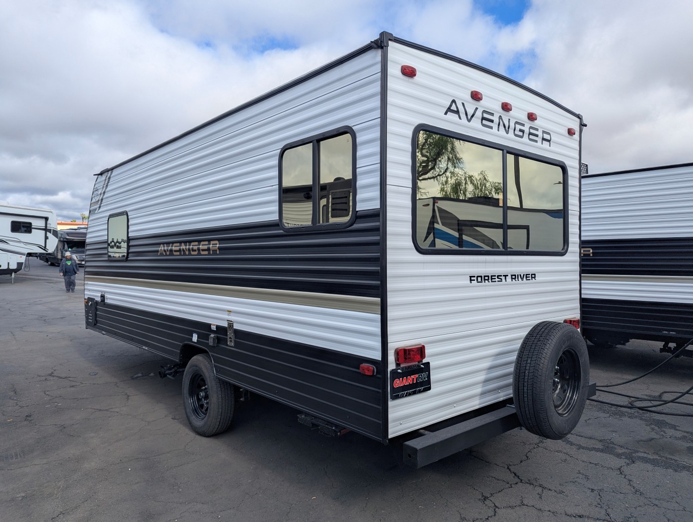 2027 Forest River Avenger LT 17RDX - Image 4
