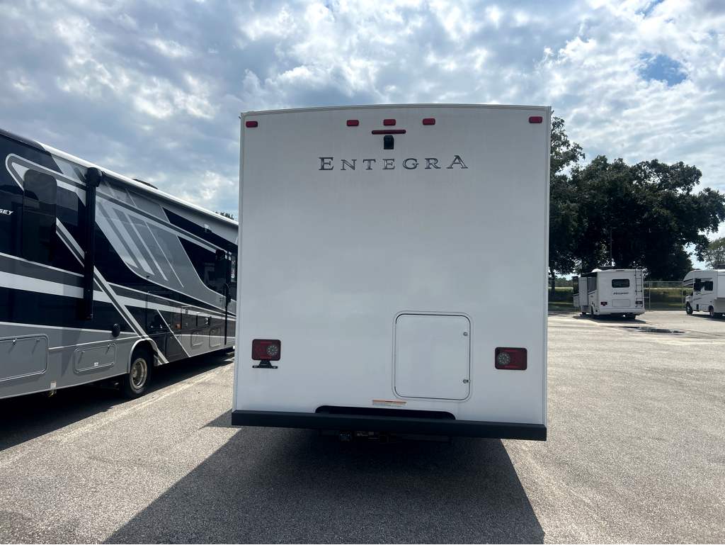 2026 ENTEGRA COACH ODYSSEY SE 29KF - Image 5