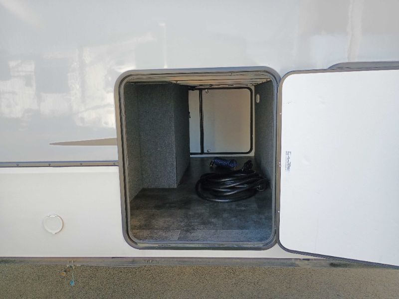 2024 Alliance RV Paradigm 395DS - Image 3