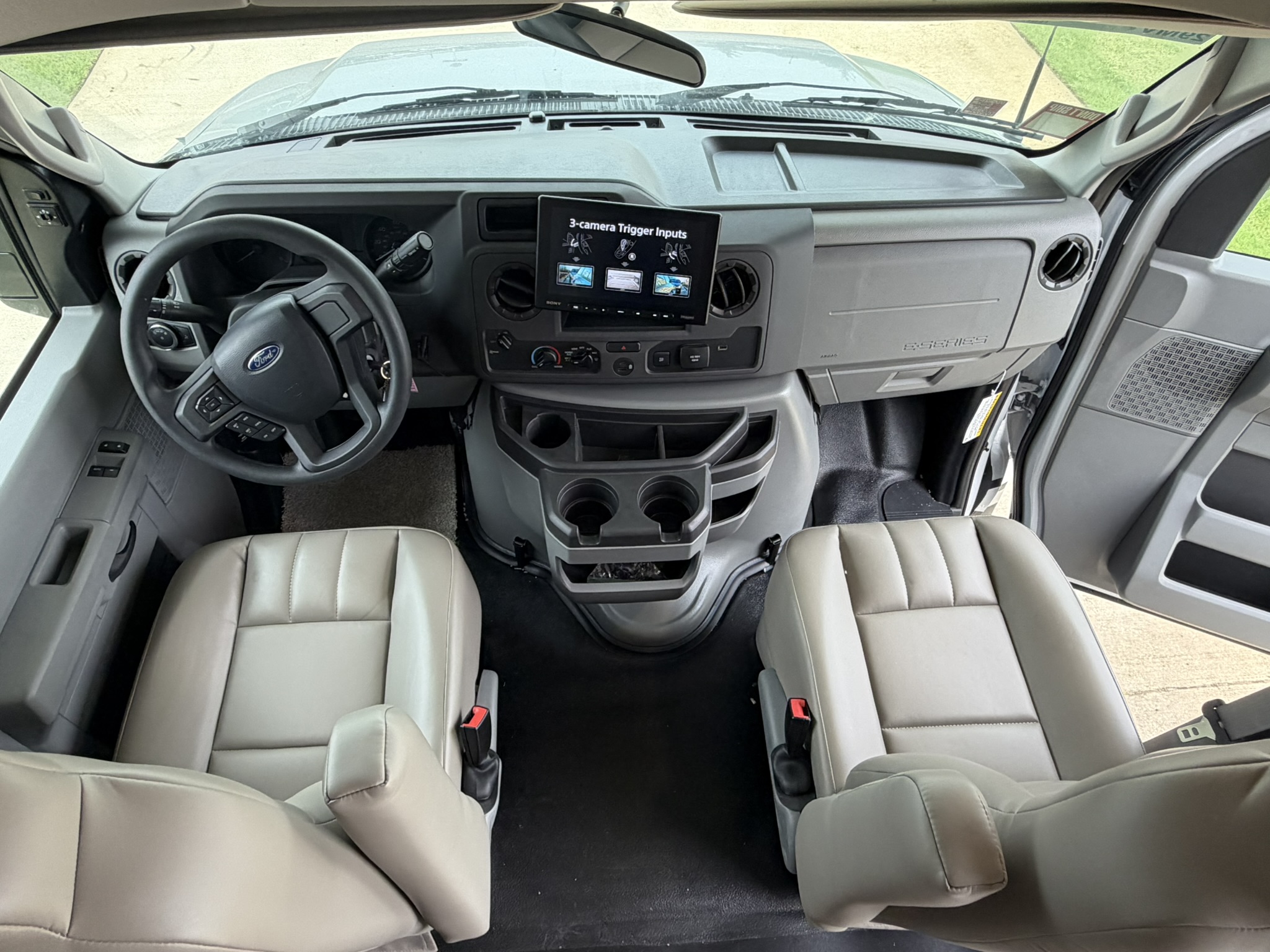 2027 JAYCO GREYHAWK 29MV - Image 22