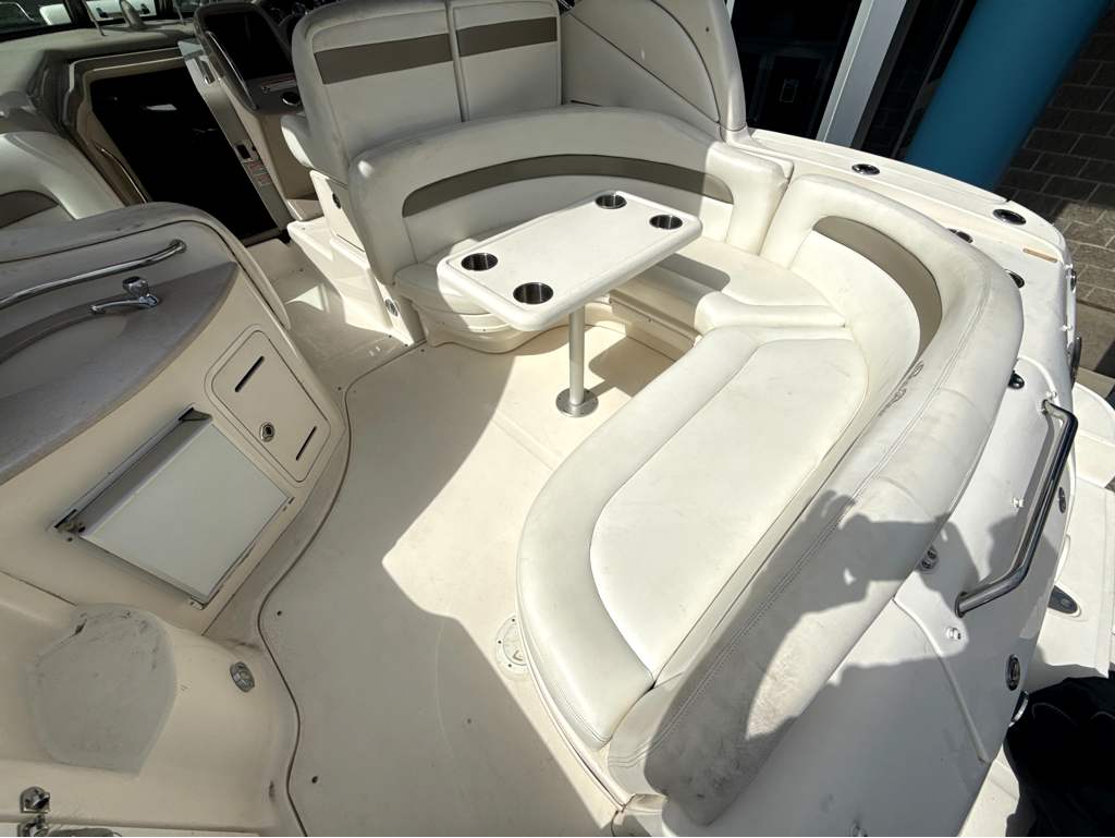 2006 Sea Ray 320 Sundancer - Image 6