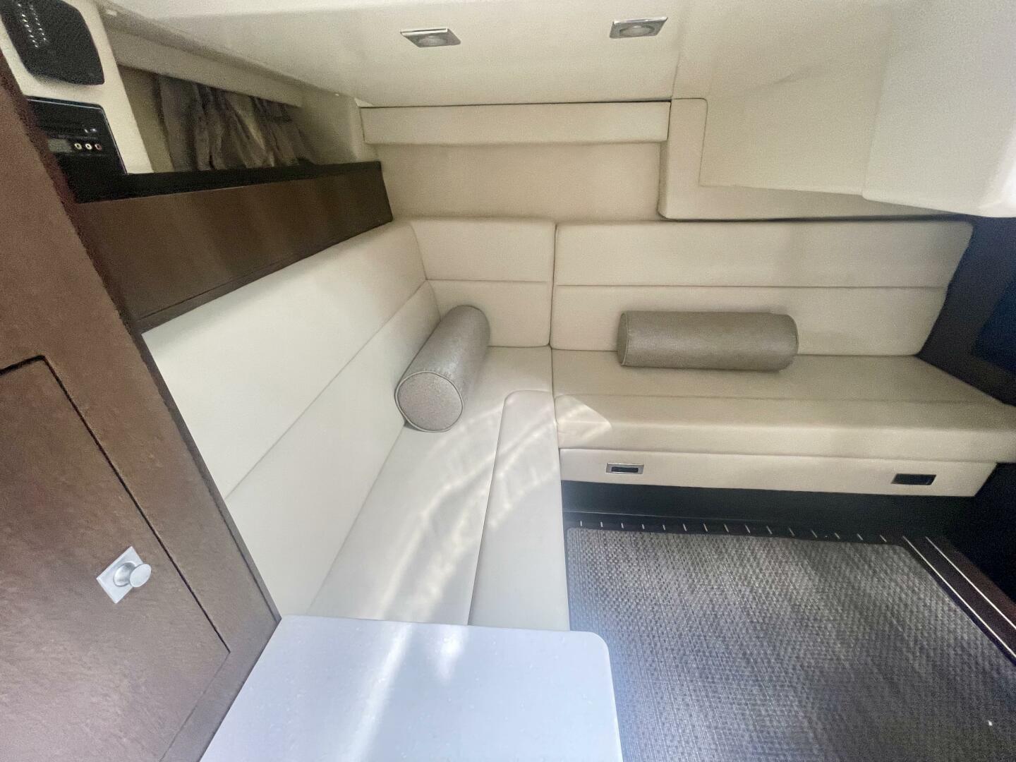 2016 Monterey 335 Sport Yacht - Image 40