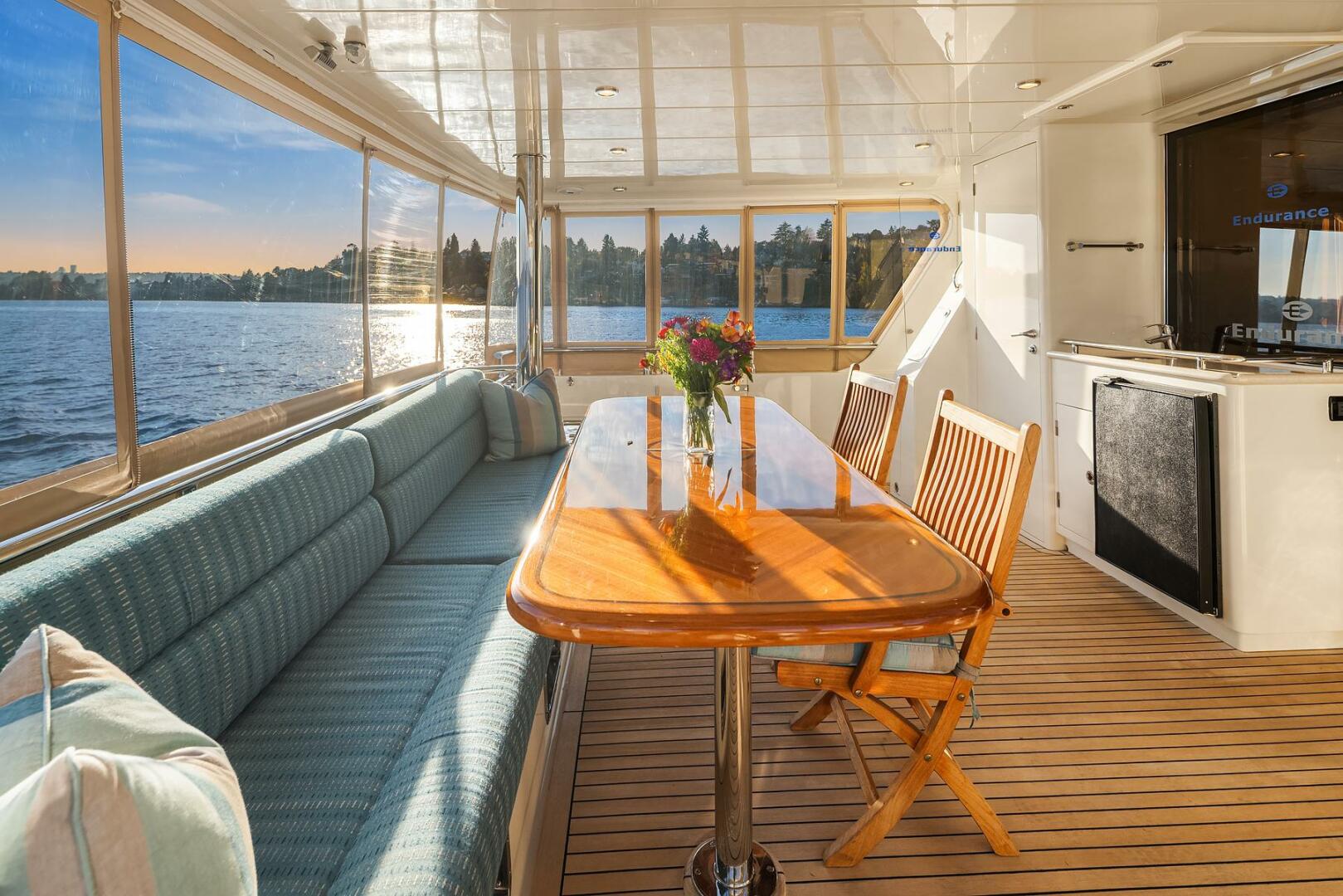 2014 Hampton 720 Skylounge LRC - Image 76