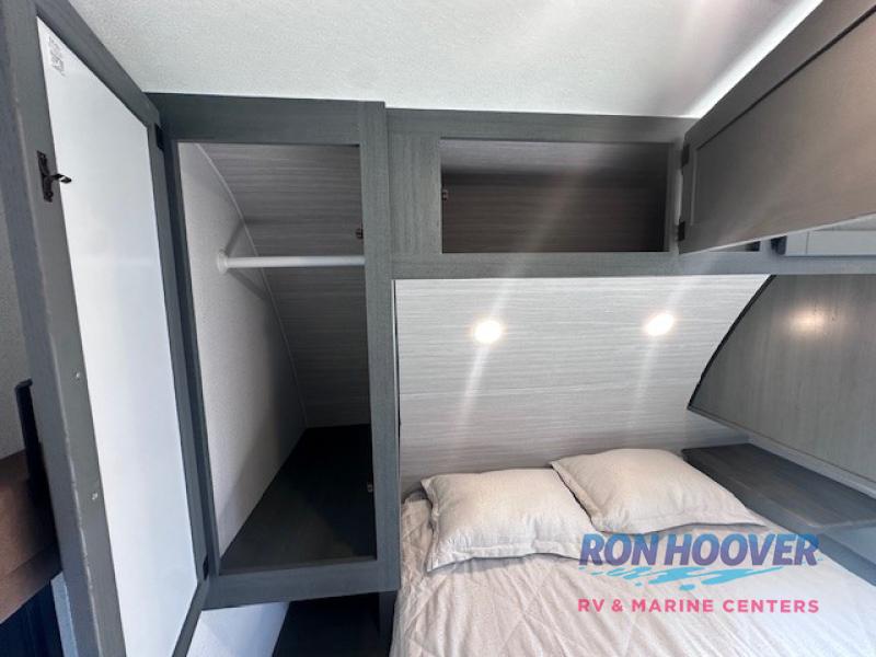 2026 PALOMINO 337BH - Image 32