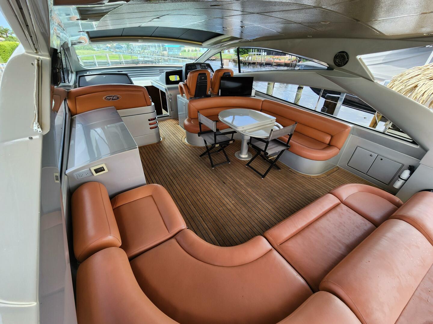 2006 Pershing - Image 7