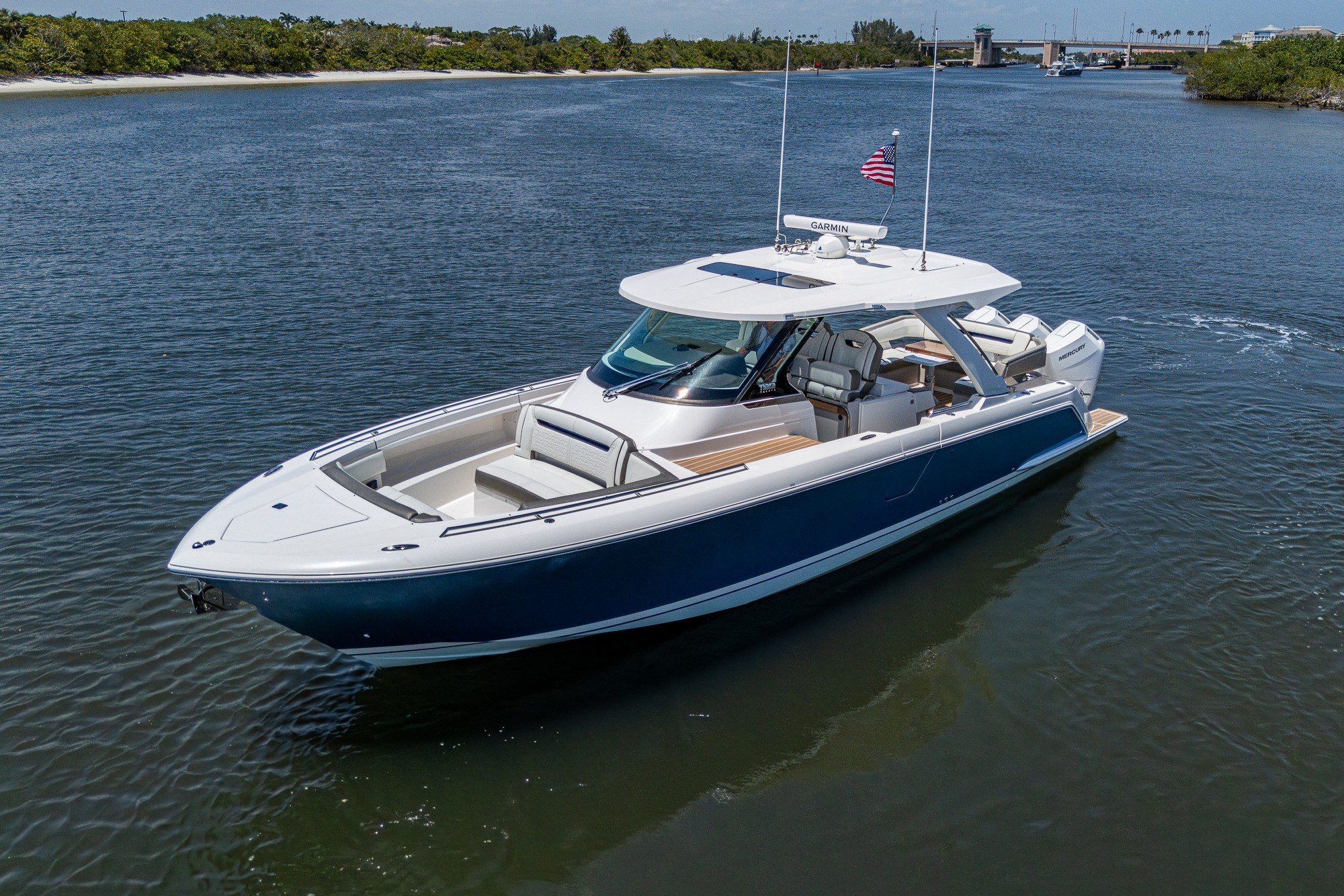 2024 Tiara Yachts 38 LS Base - Image 3