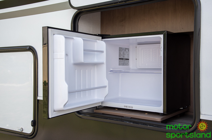 2026 KZ RV Durango Half-Ton D286BHD - Image 23