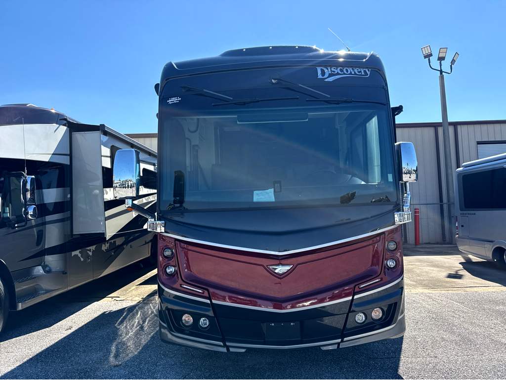 2024 FLEETWOOD DISCOVERY 38N - Image 11