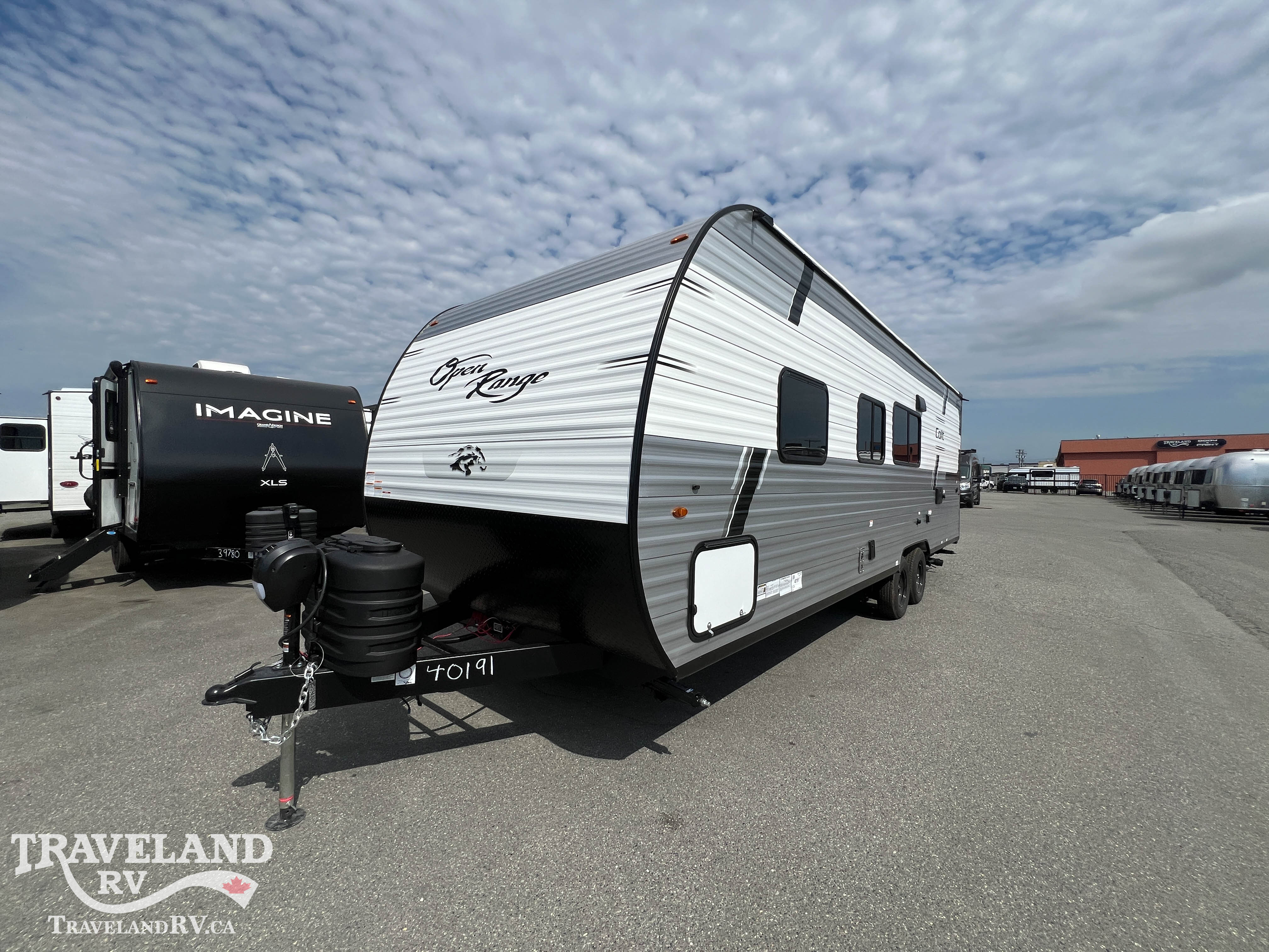 2027 Highland Ridge Colt 26DB - Image 4
