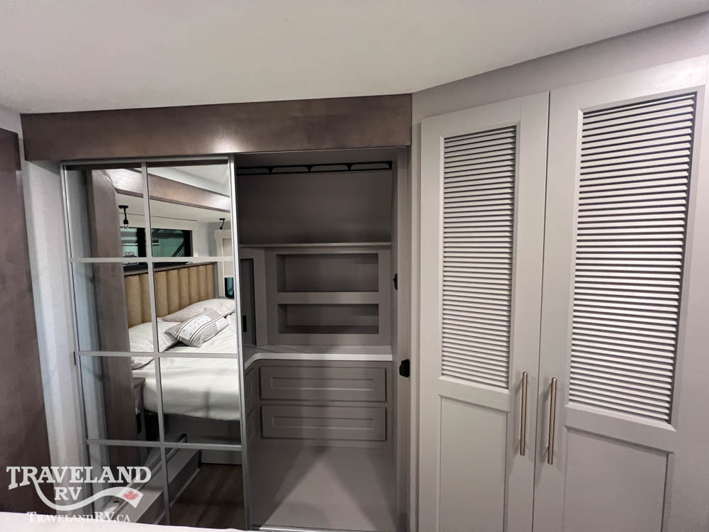 2026 Alliance RV PARADIGM 310RL - Image 23