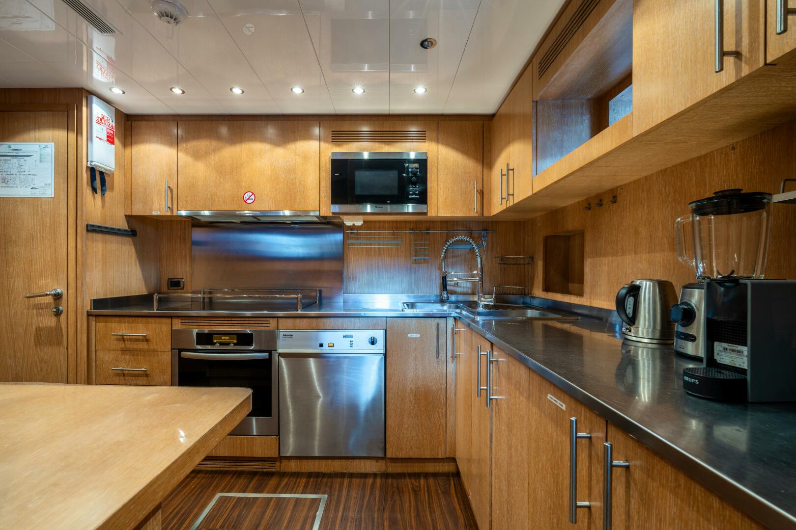 2008 Overmarine Mangusta 108 - Image 33