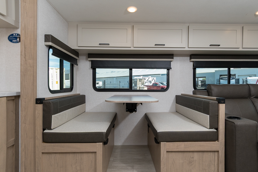 2027 Ember RV E-Series 26ETS - Image 32
