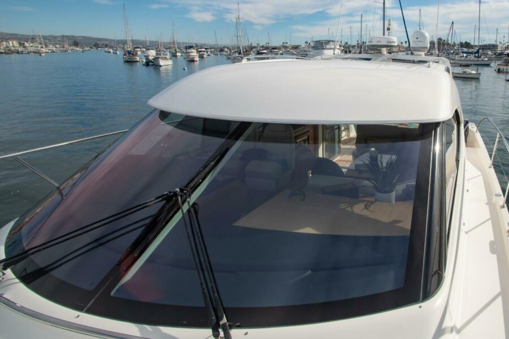 2012 Riviera 50 Sport Yacht - Image 25