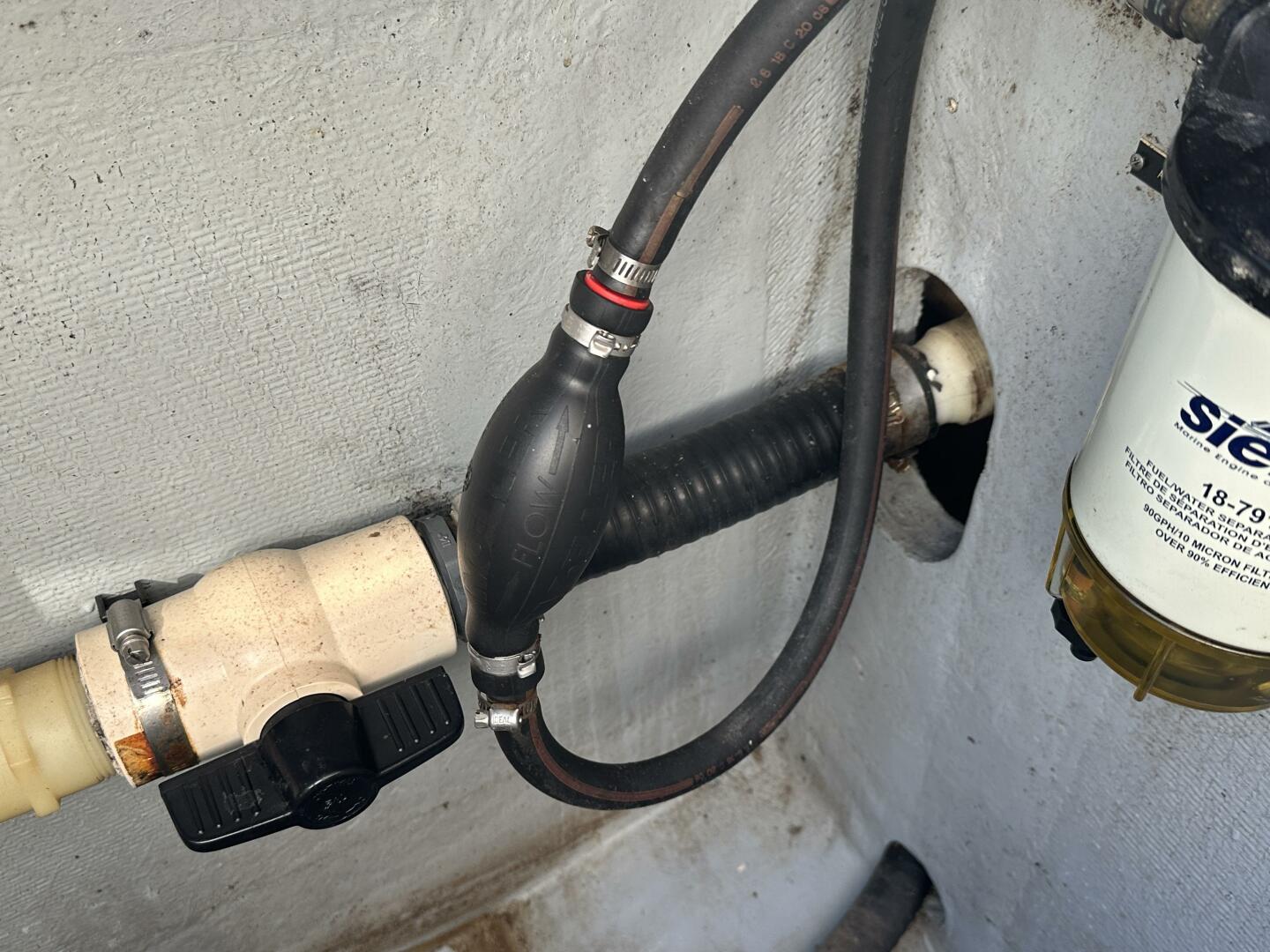 1994 Intrepid 376 Walkaround - Image 139