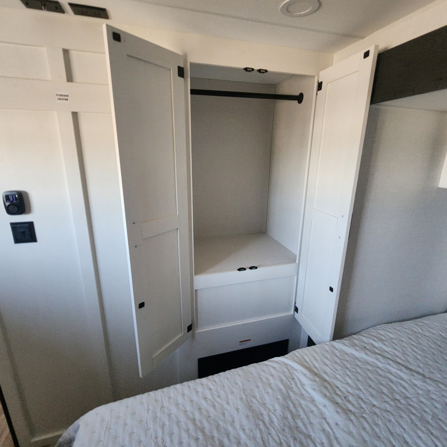 2026 VENTURE RV SIENNA 293VIK - Image 31