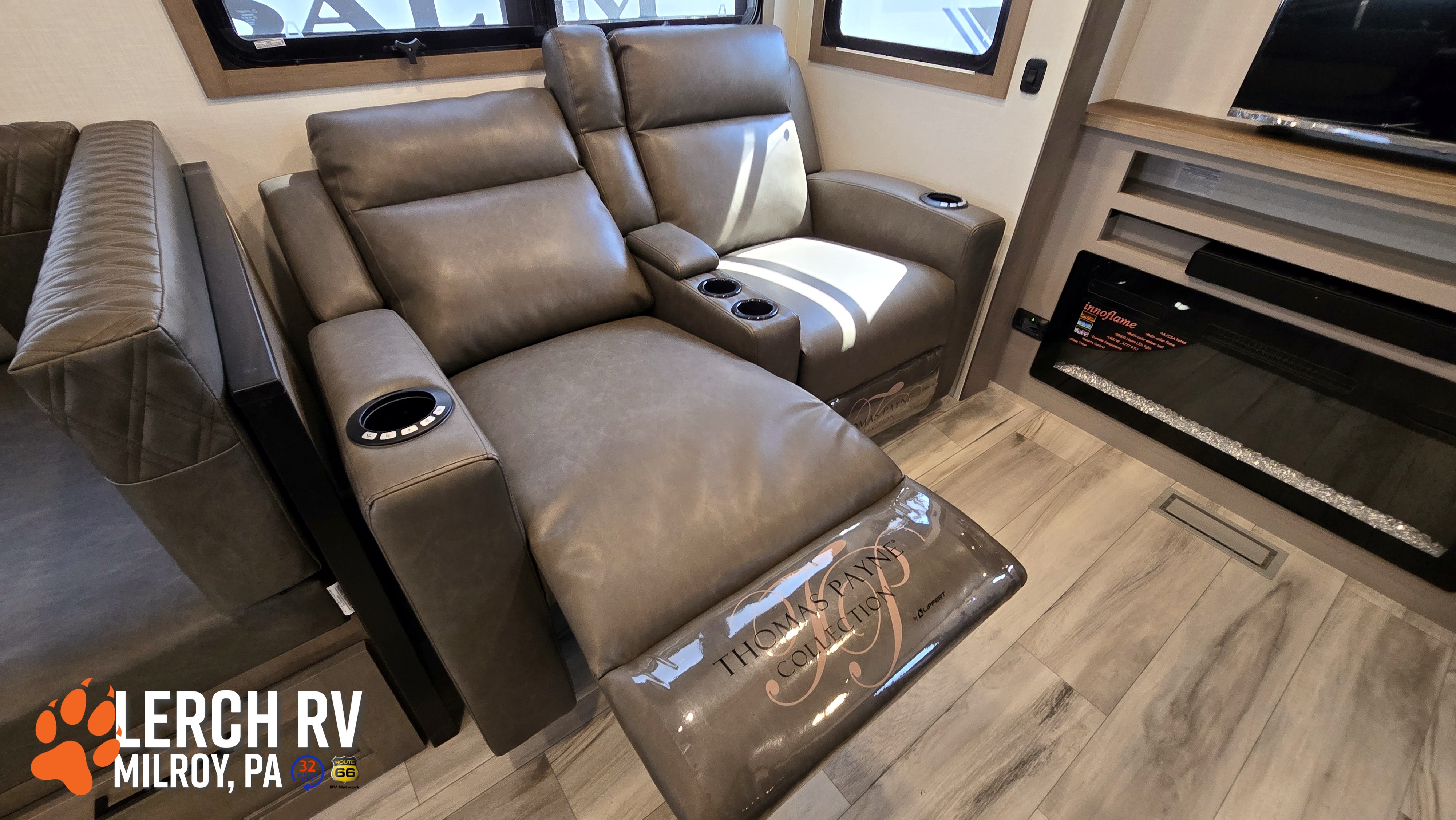 2026 KZ RV Durango HT D286BHD - Image 17