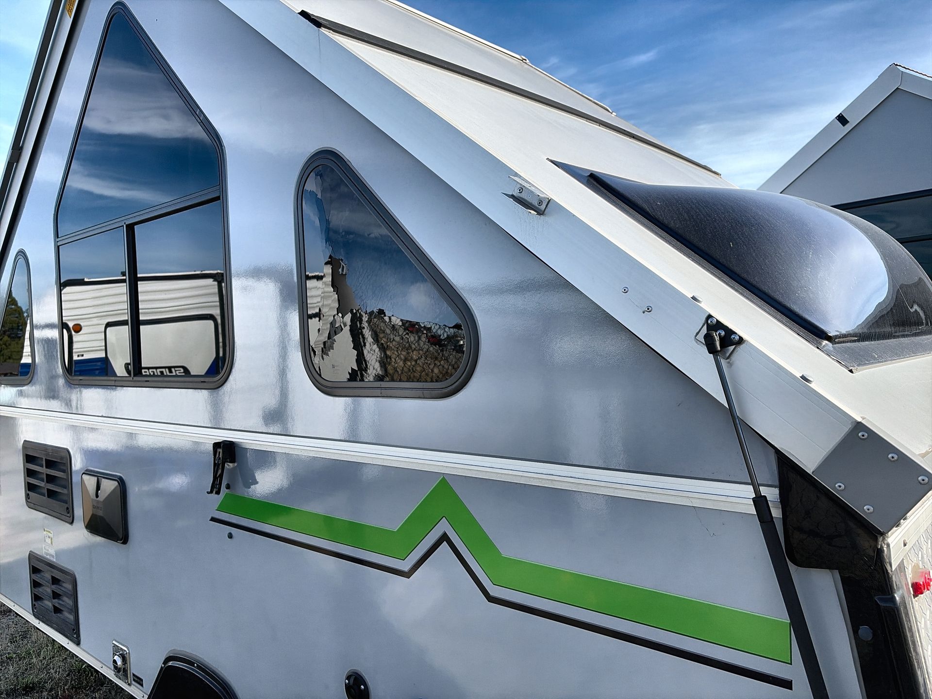2019 COLUMBIA NORTHWEST ALINER EXPEDITION - Image 16