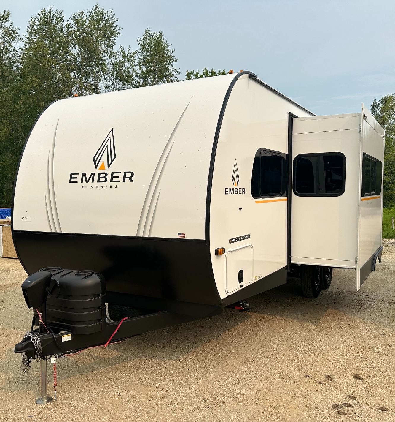 2027 Ember RV E-Series 22ETS - Image 1