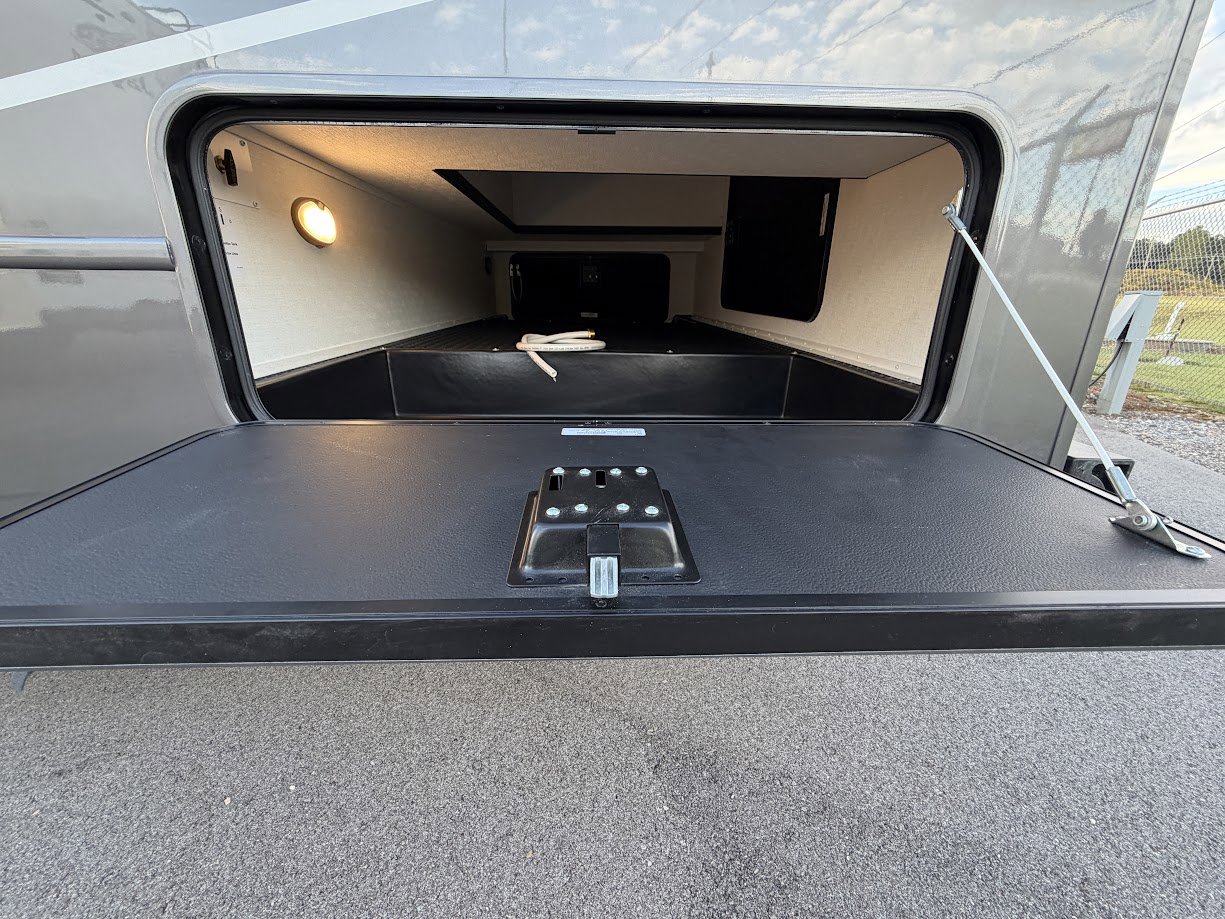 2026 JAYCO GREYHAWK 30Z - Image 5
