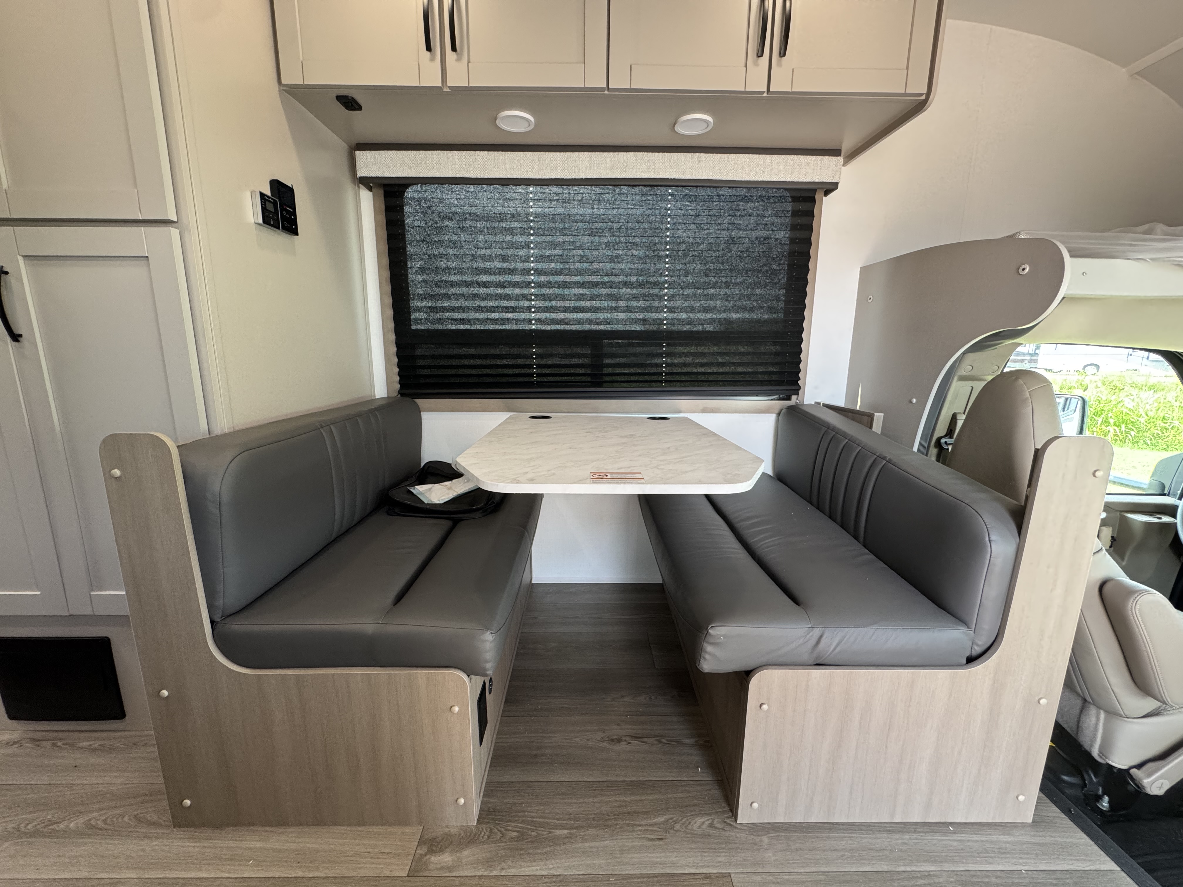 2027 ENTEGRA COACH ODYSSEY SE 22C - Image 16