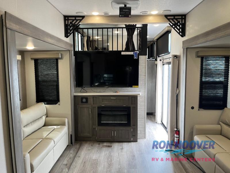 2026 COACHMEN CATALINA 44CONDO - Image 17
