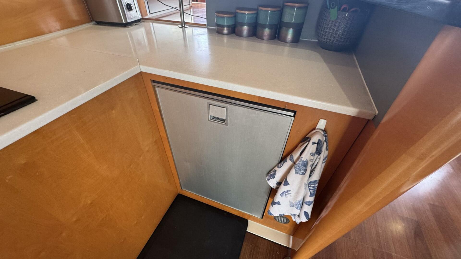 2009 Fountaine Pajot Cumberland 46 - Image 16