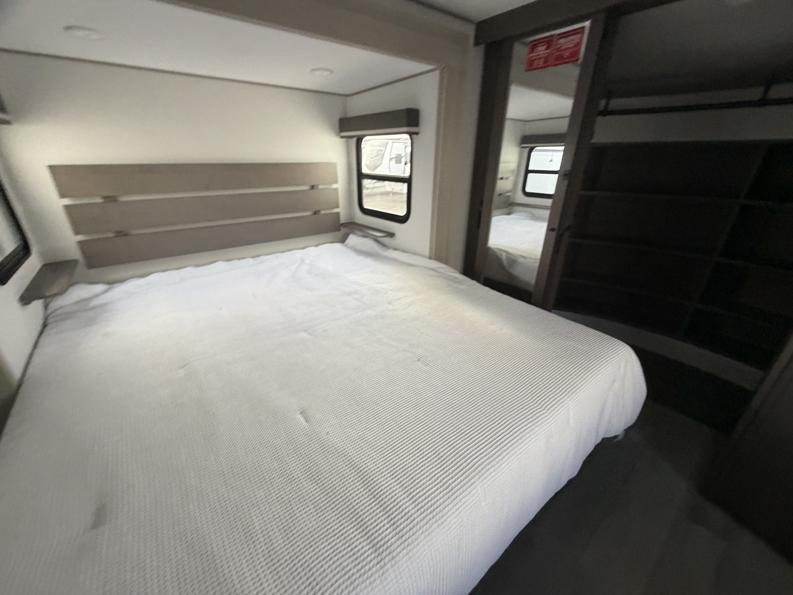 2026 GRAND DESIGN 3704BH - Image 29