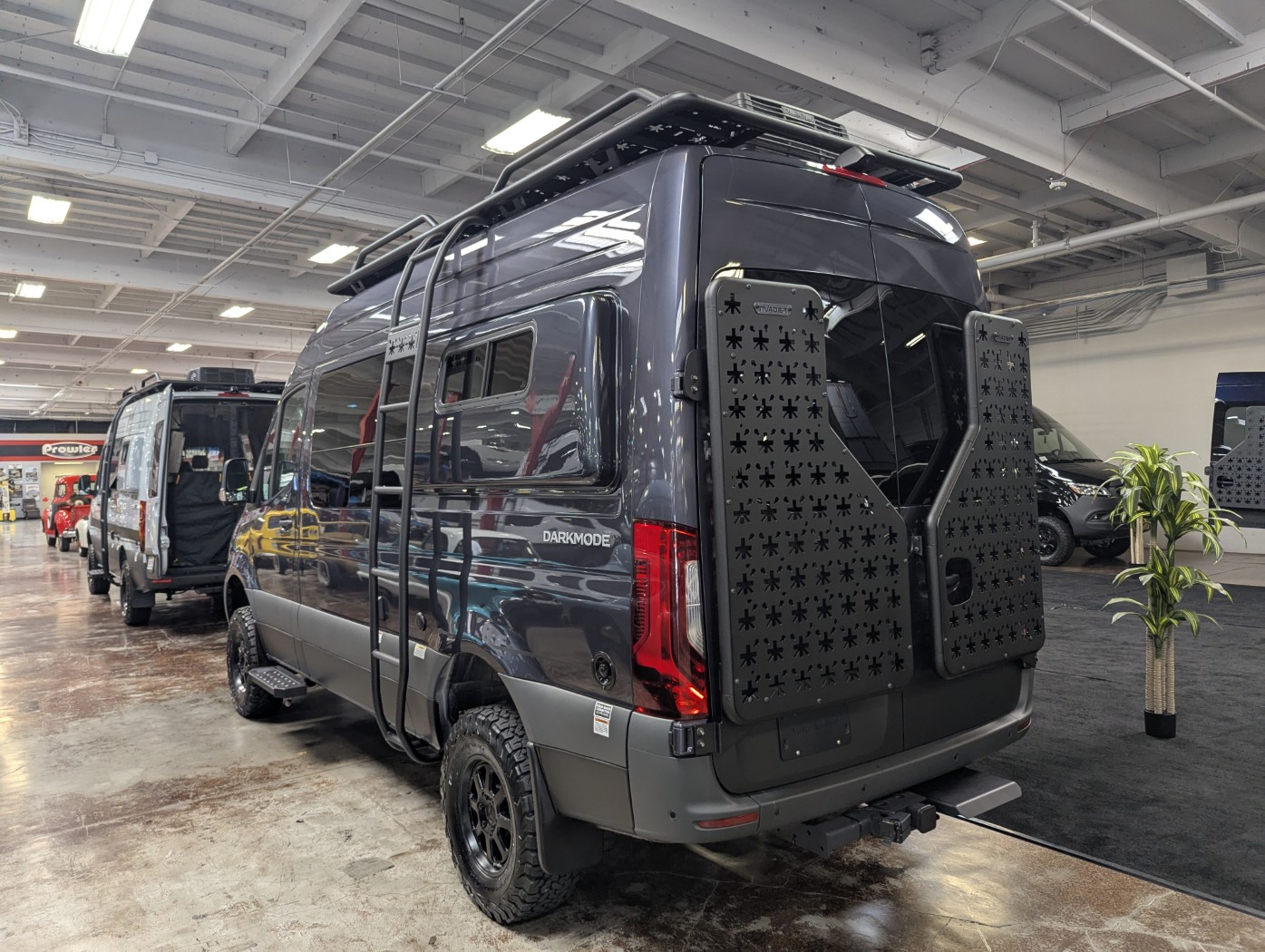 2027 Storyteller Overland Dark Mode OG - Image 6