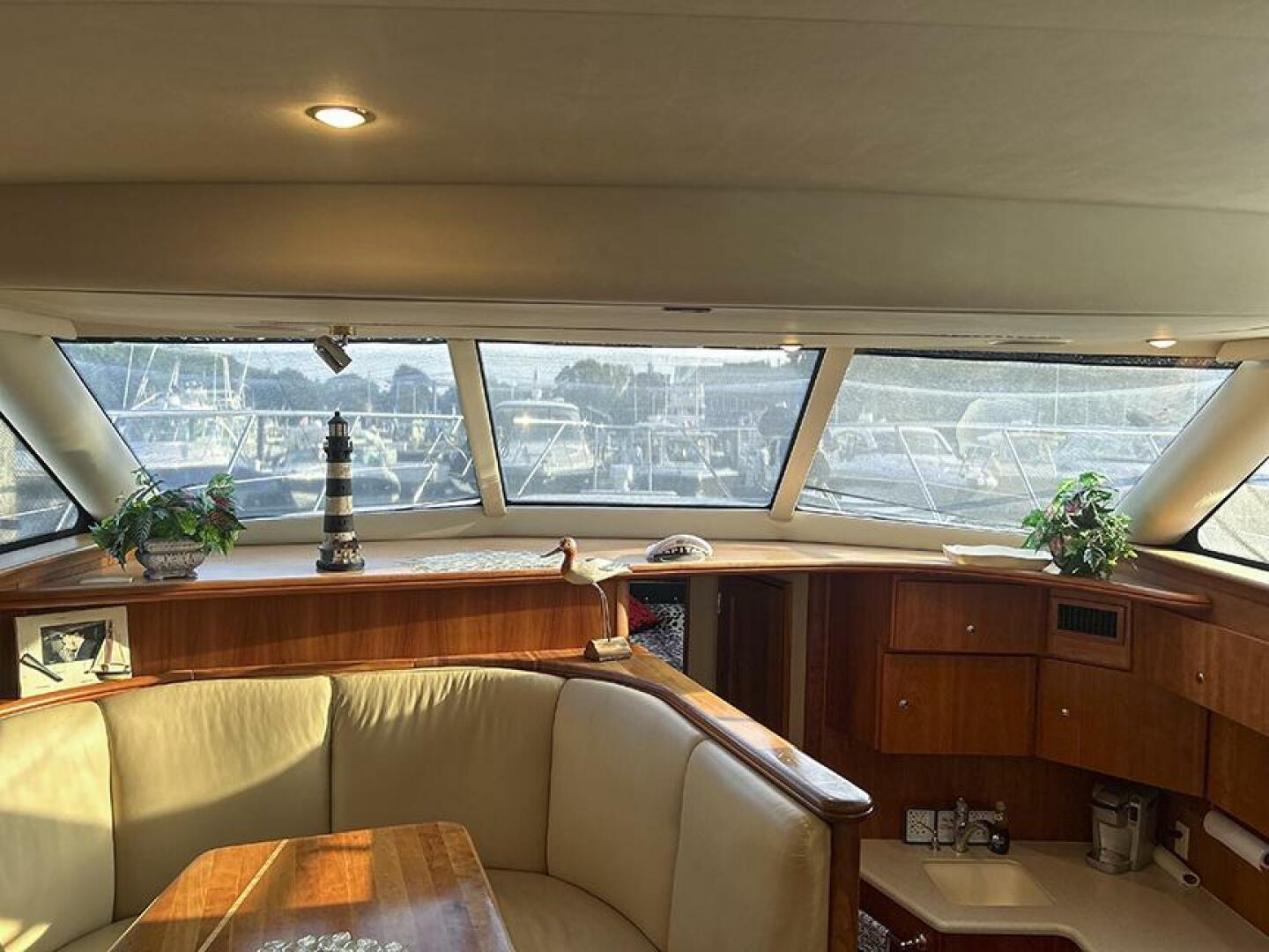 2002 Silverton 42 Convertible - Image 26
