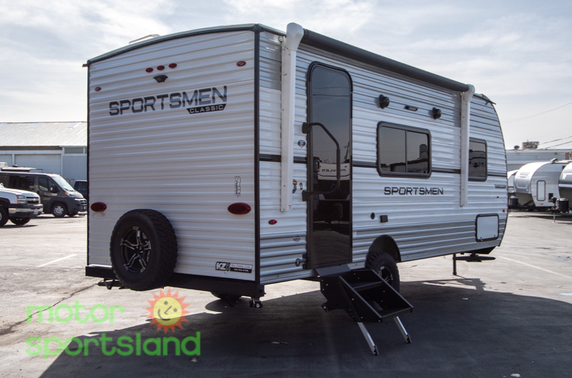 2026 KZ RV Sportsmen Classic 160QB - Image 4