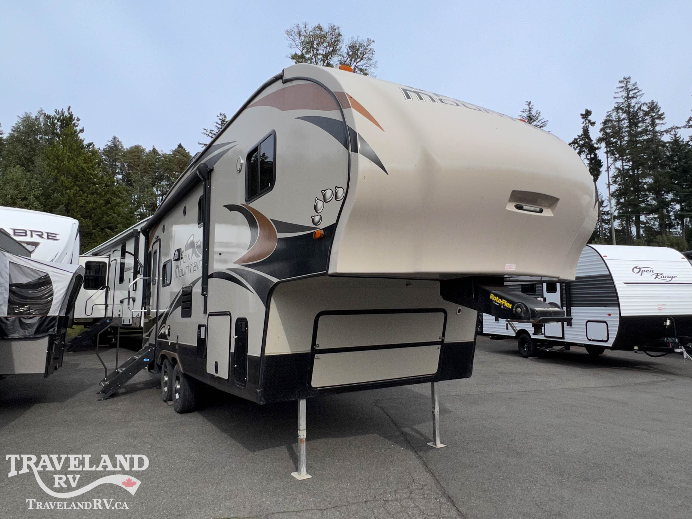 2018 Northwood Fox Mountain 235RLS - Image 1