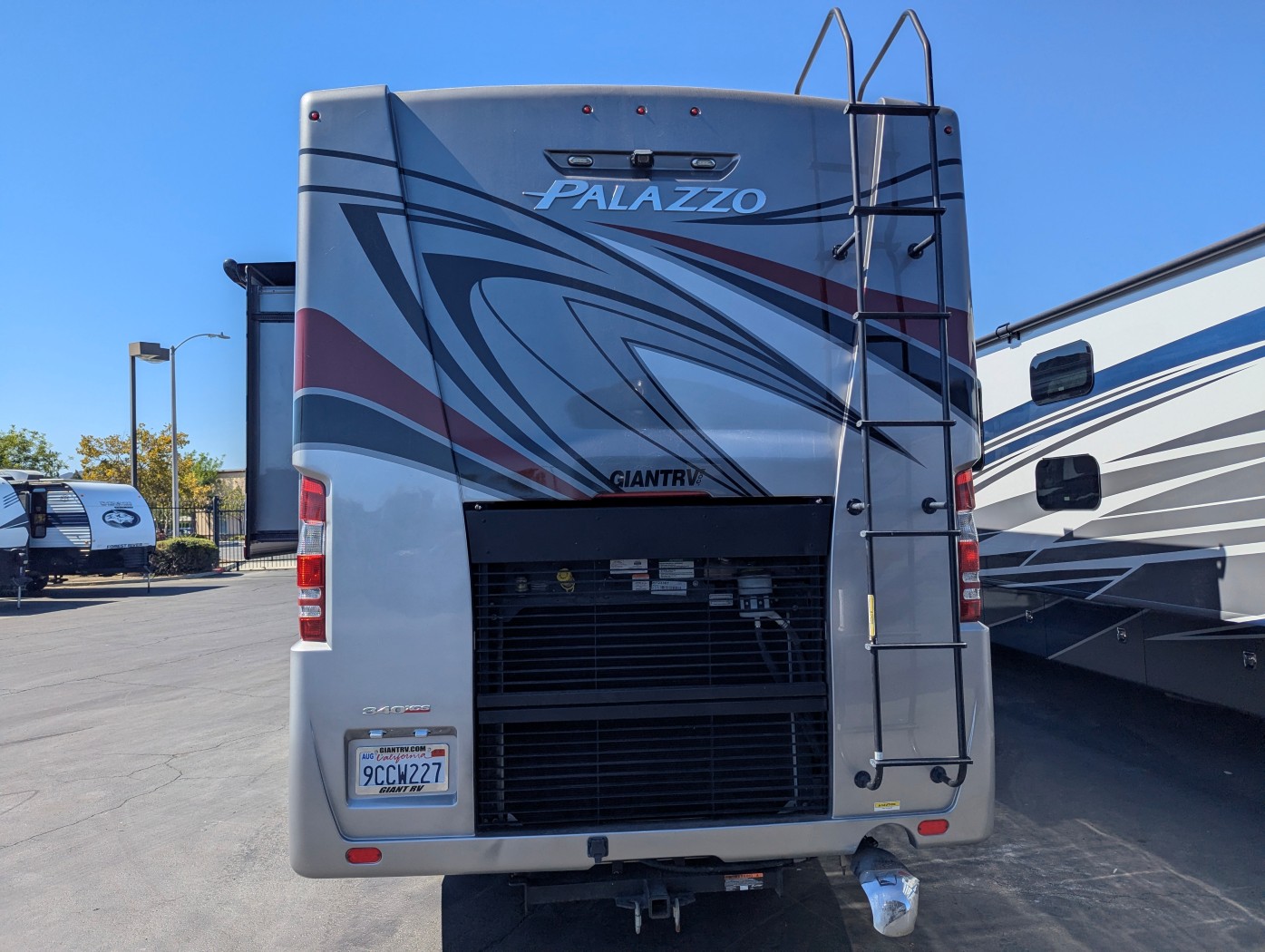 2023 Thor Motor Coach Palazzo 37.5 - Image 9