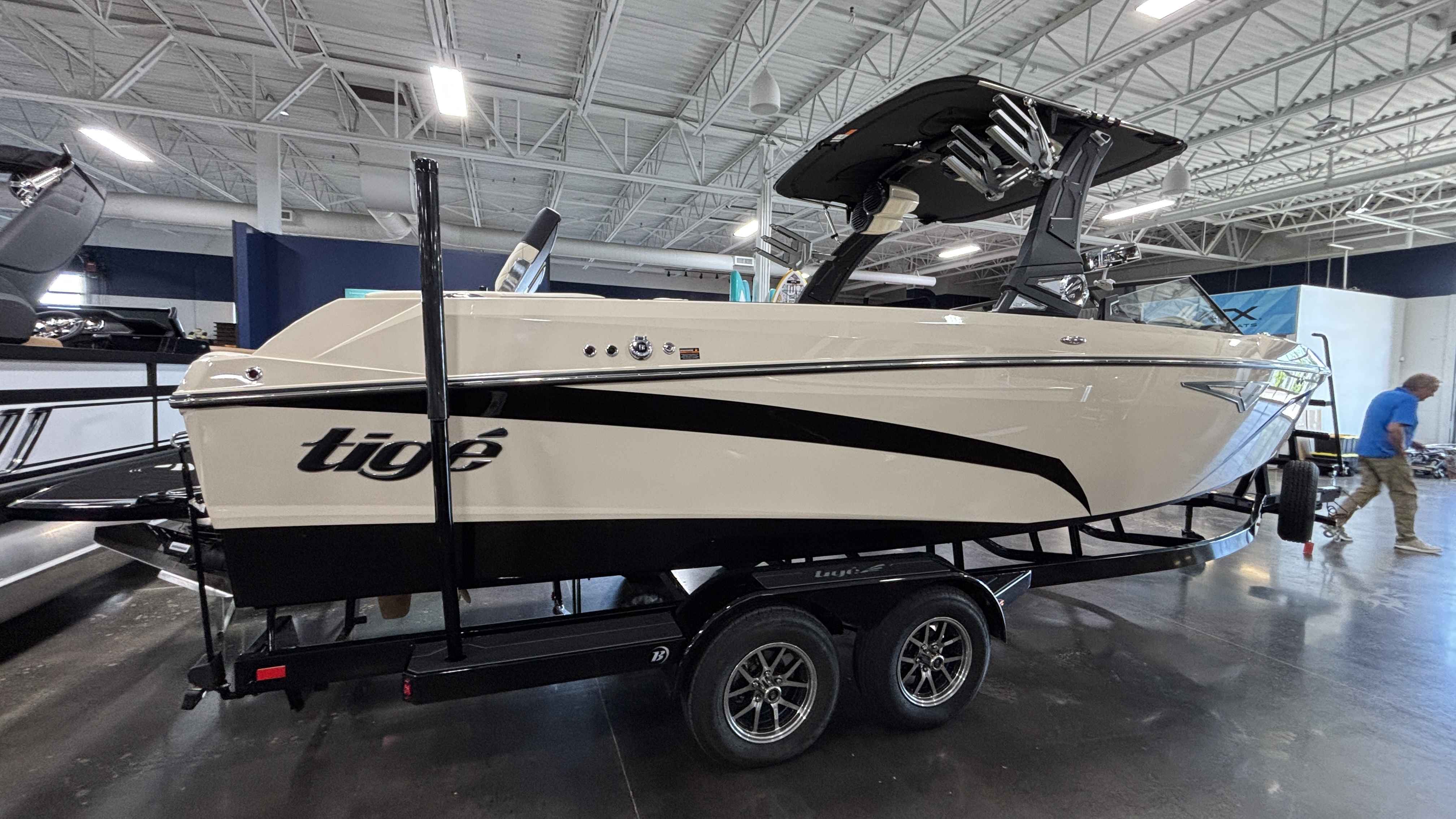 2025 Tige Z5 - Image 3
