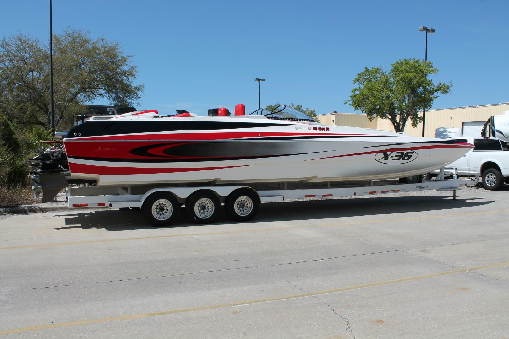 2004 Spectre - Image 4
