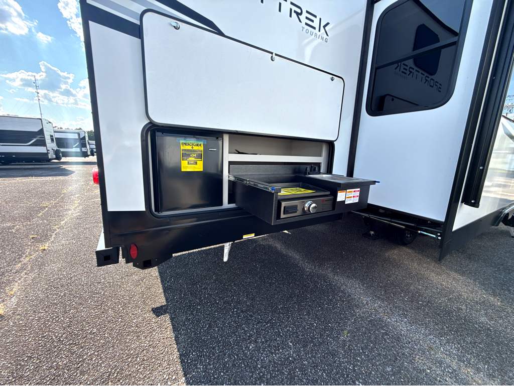 2027 VENTURE RV SPORTTREK 343VIB - Image 31