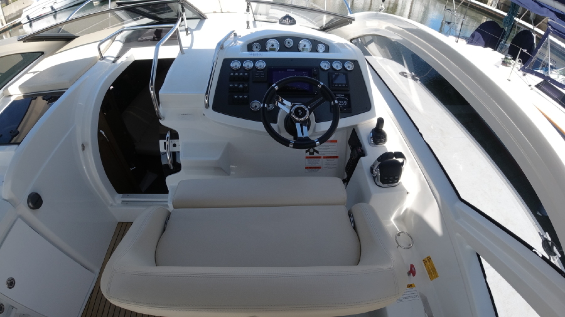 2016 Beneteau Gran Turismo 35 - Image 9