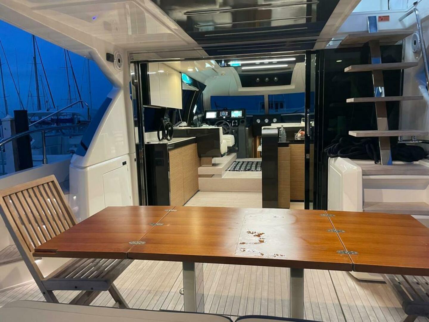 2016 Ferretti Yachts 550 - Image 24