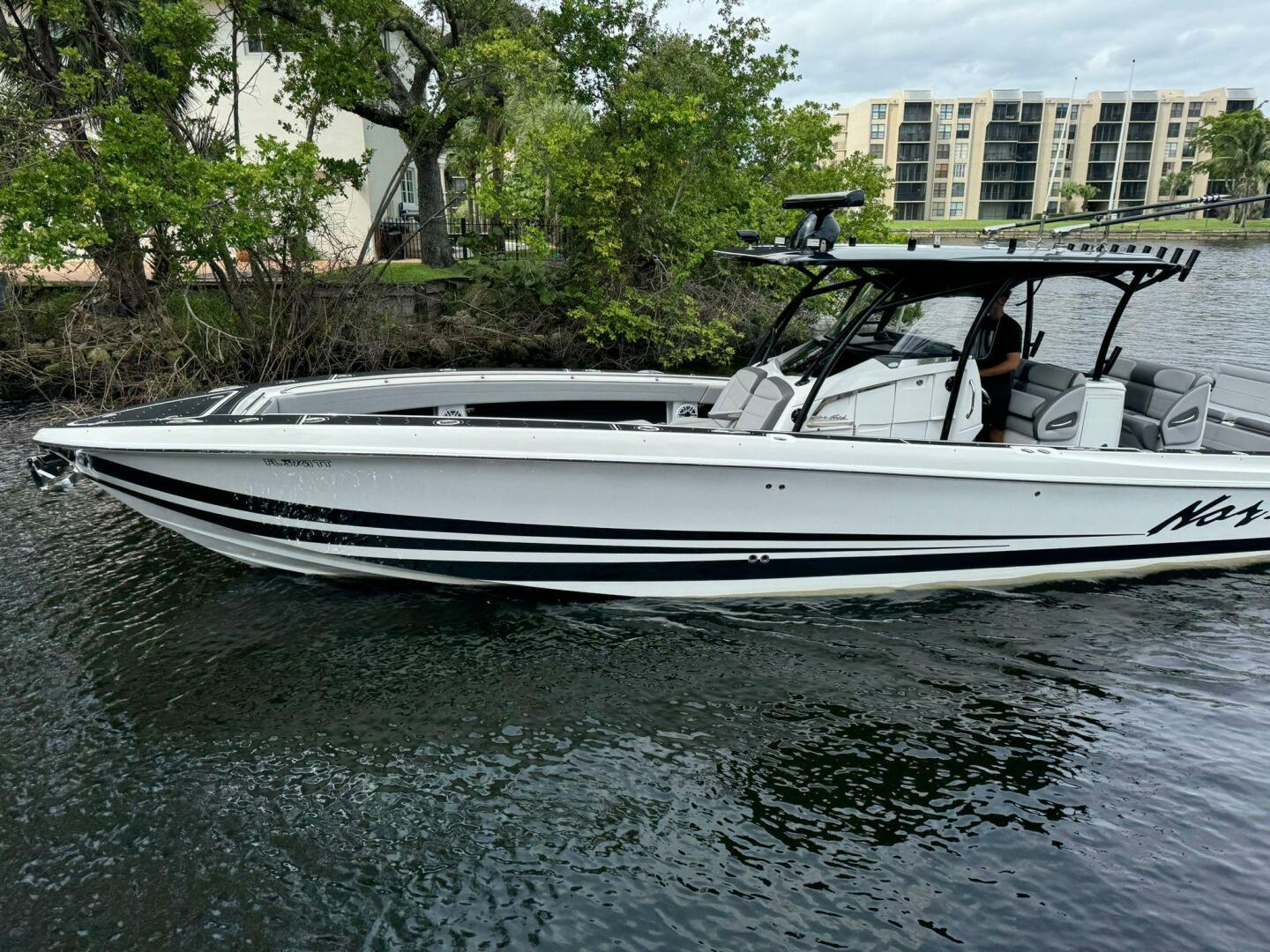 2024 Nor-Tech 392 Super Fish - Image 1