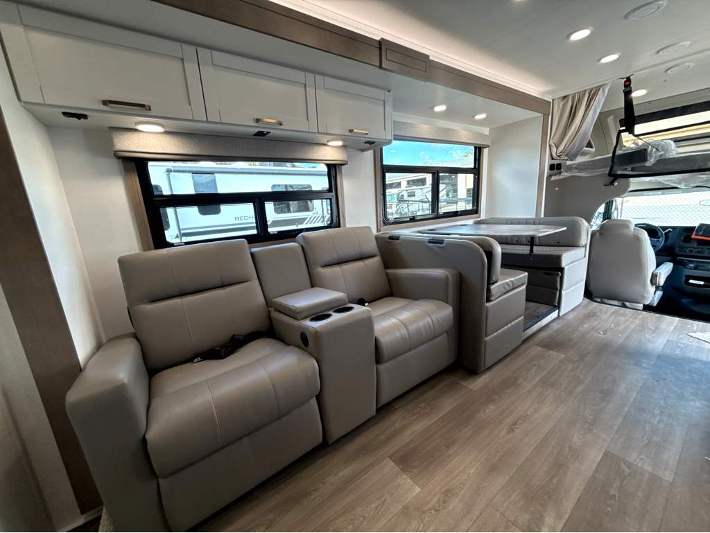 2027 ENTEGRA COACH ODYSSEY 30Z - Image 32