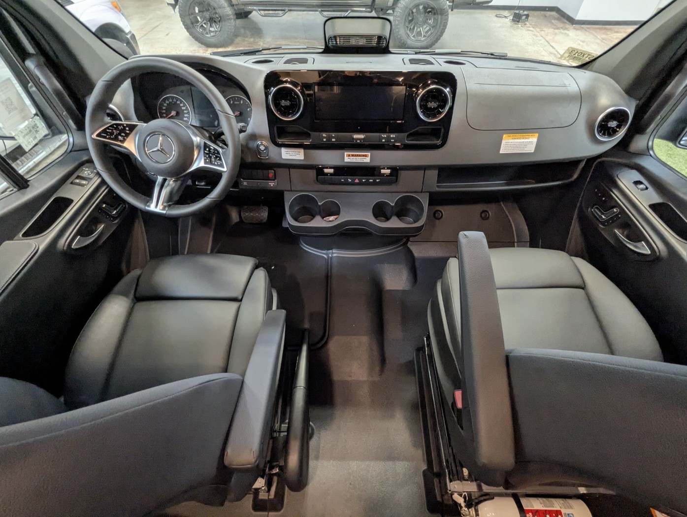 2026 Storyteller Overland Crew Mode XL - Pop Top - Image 8