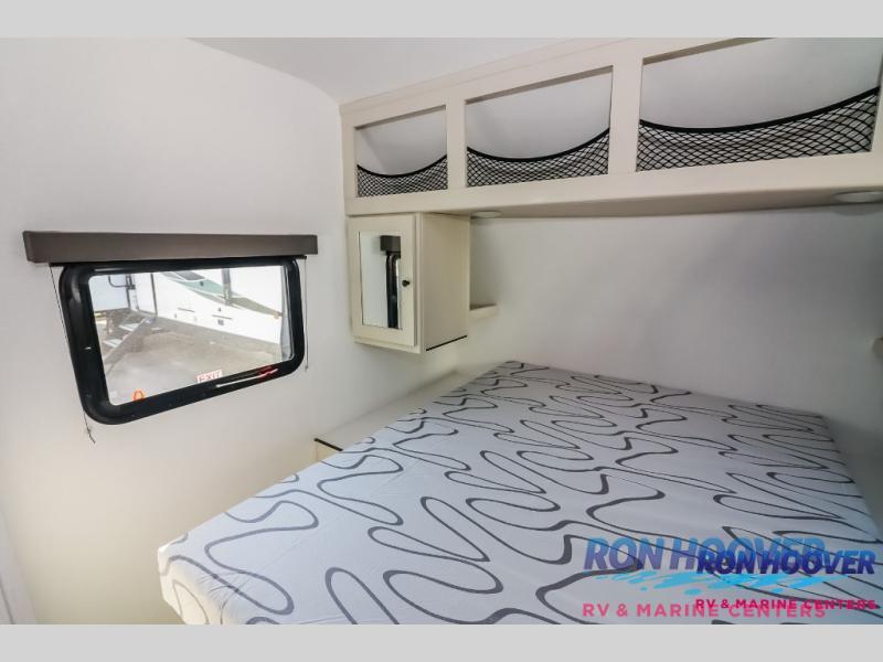 2025 COACHMEN SPIRIT 26BH - Image 30
