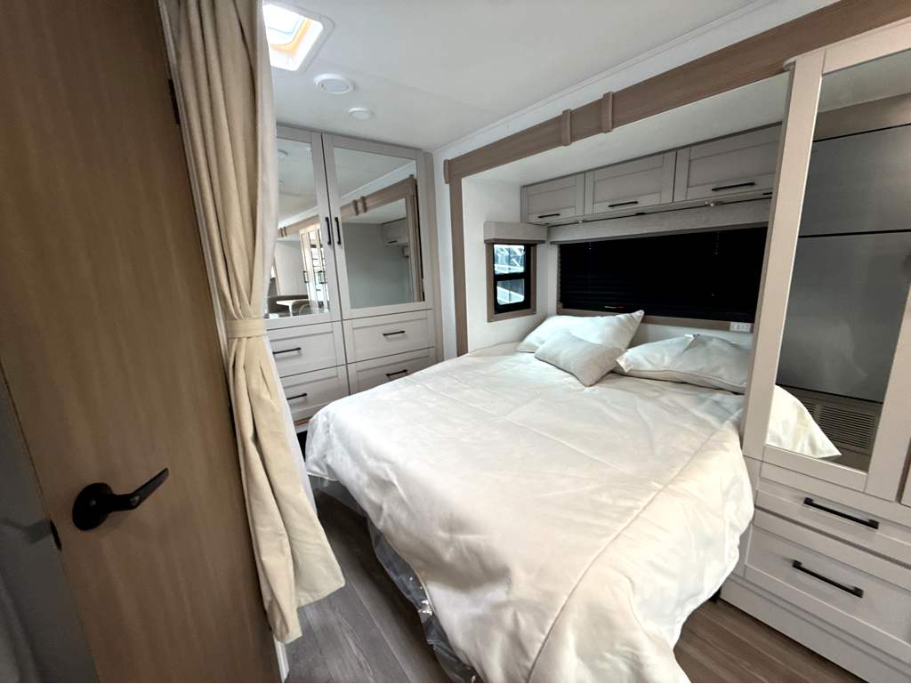 2027 JAYCO REDHAWK 24B - Image 19