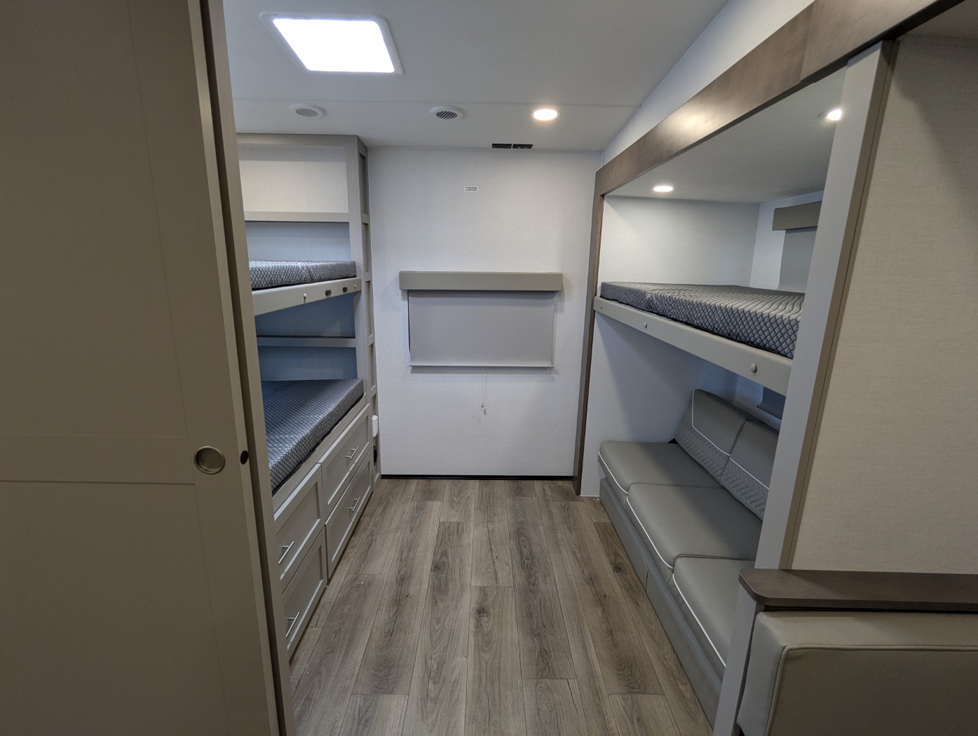 2026 Alliance RV Avenue 30BH - Image 24