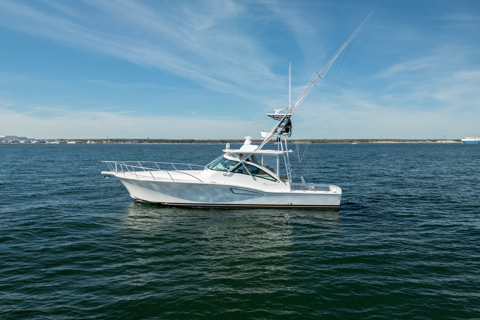 2018 Albemarle 41 Express - Image 1