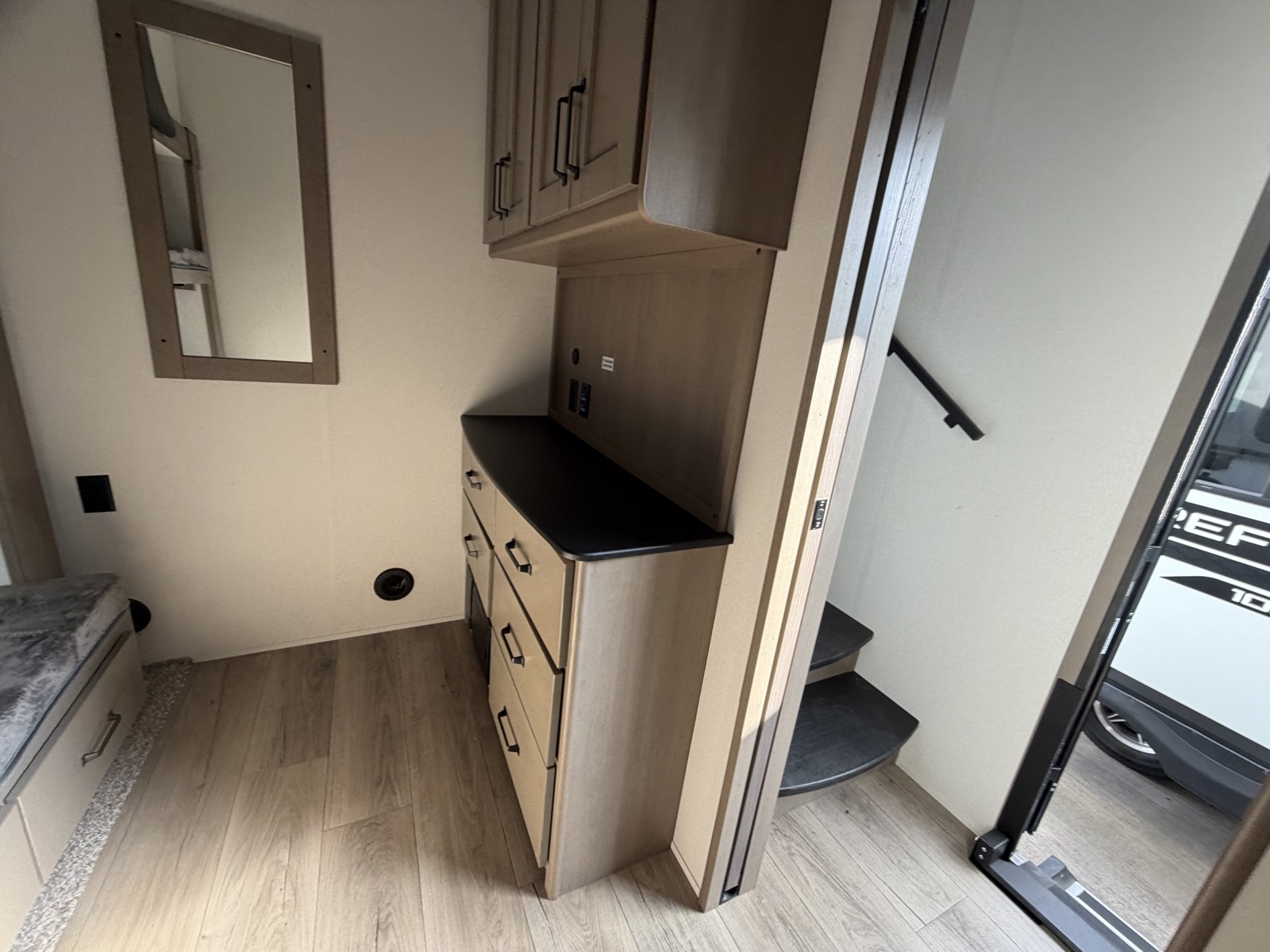 2026 GRAND DESIGN 324MBS - Image 30