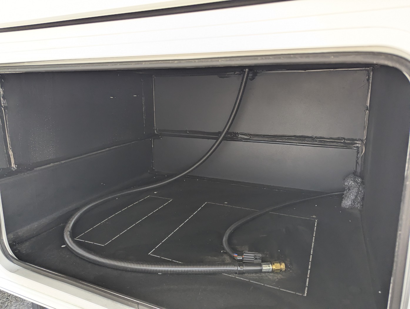2027 Alliance RV Paradigm 312RK - Image 7