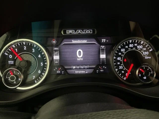 2021 Ram Ram 1500 Pickup Crew Cab Laramie 4WD - Image 17